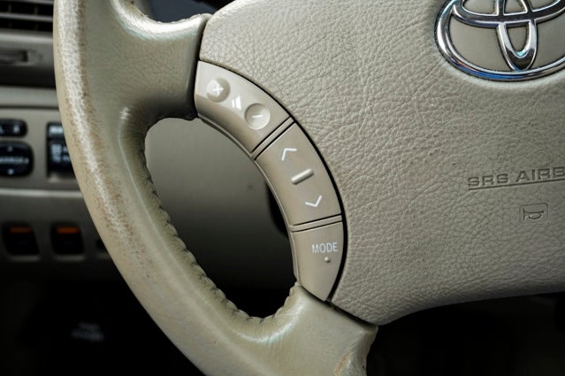 2010 Toyota Sienna XLE Rear-Seat DVD Entertainment System